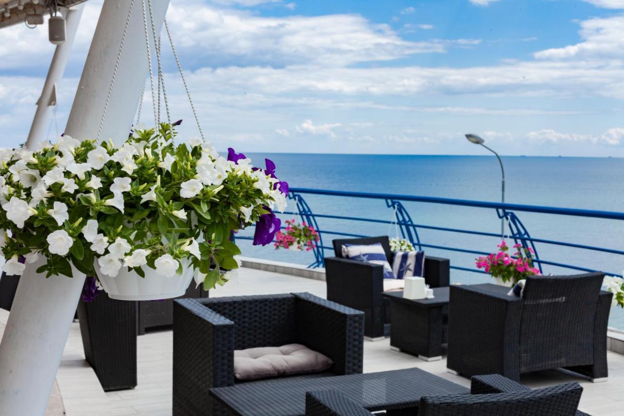 Stella Residence Club Odessa Exteriör bild
