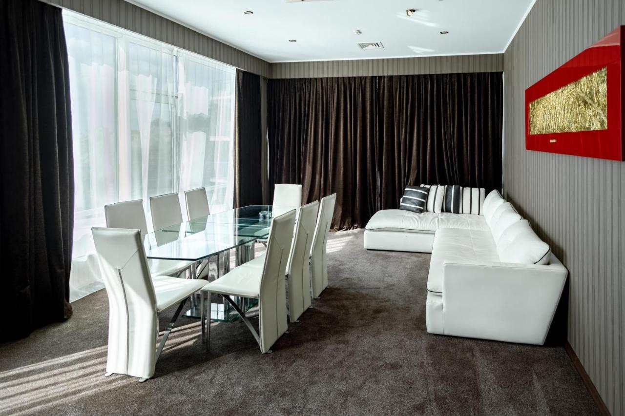 Stella Residence Club Odessa Exteriör bild